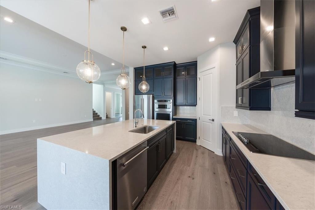 3656 Sapphire Cove CIR