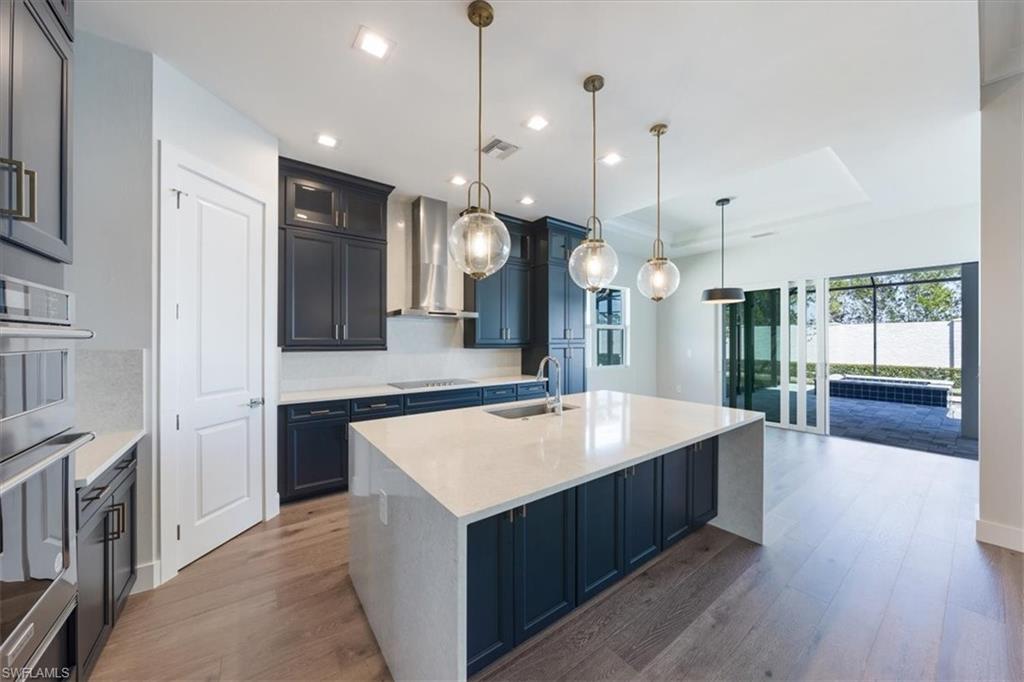 3656 Sapphire Cove CIR