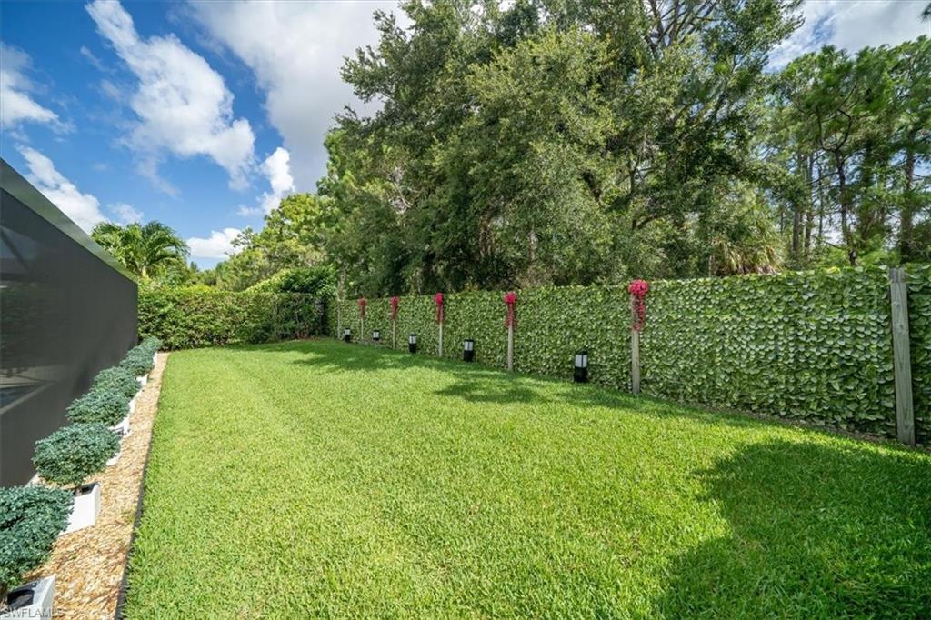 105 Saint James WAY