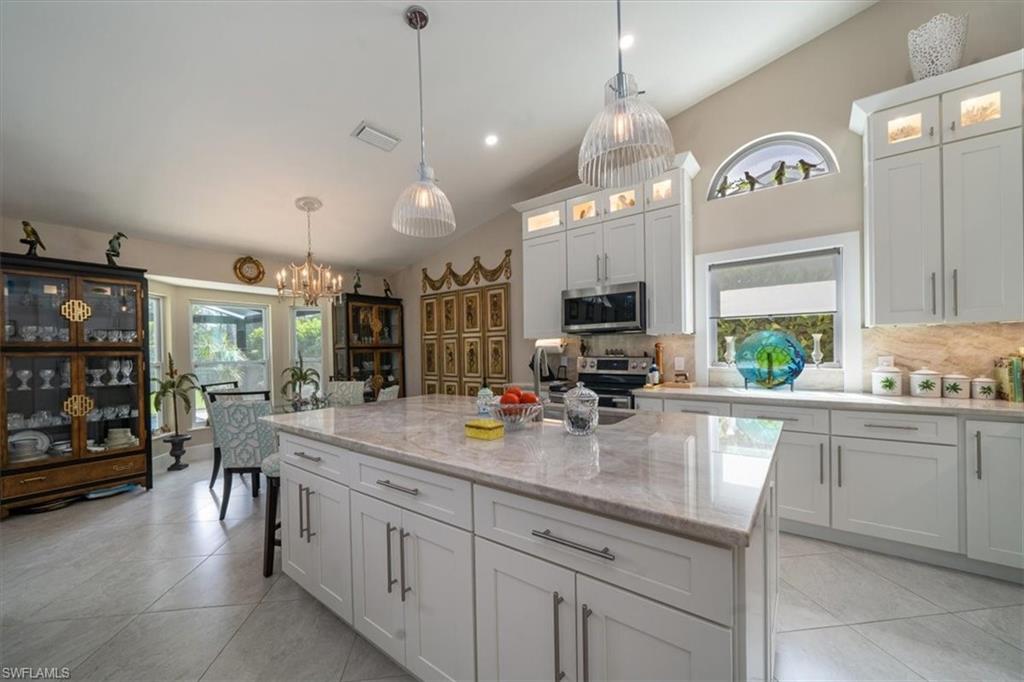 105 Saint James WAY