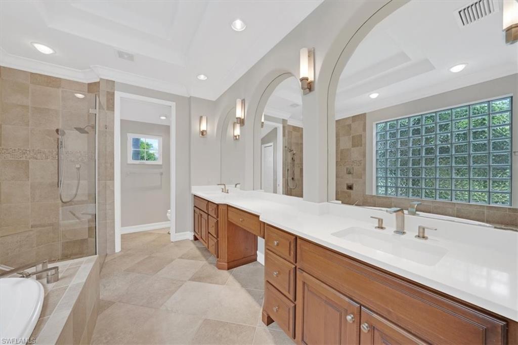 2366 Alexander Palm DR