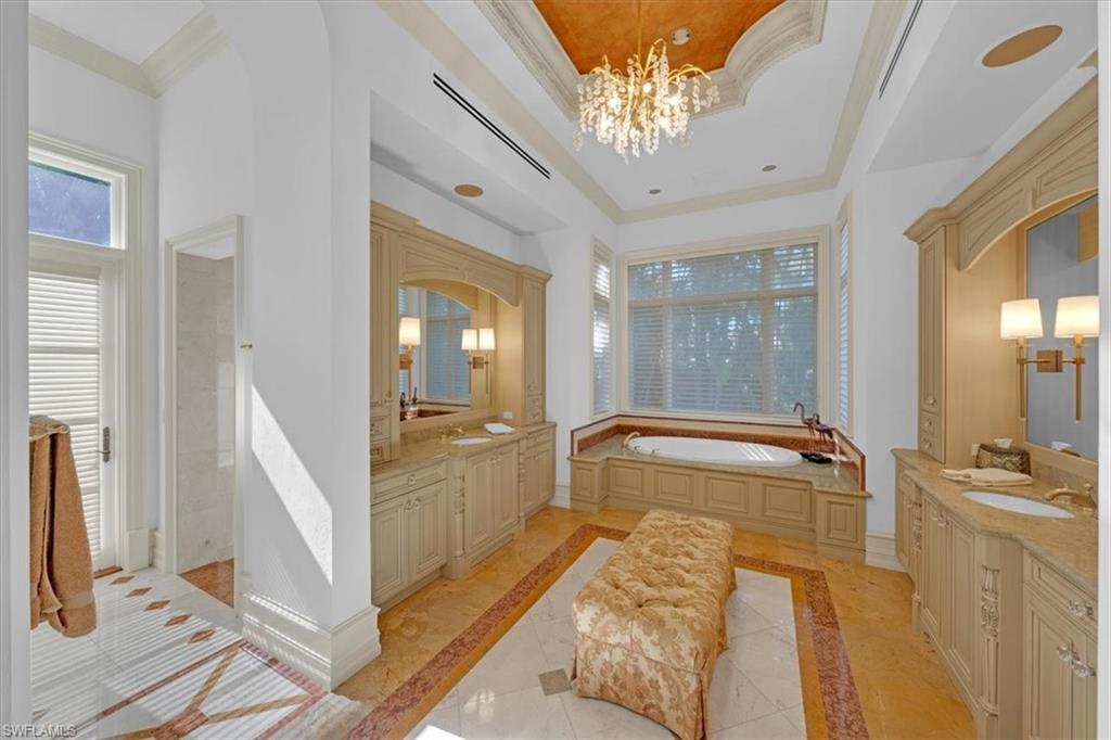 2116 Canna WAY