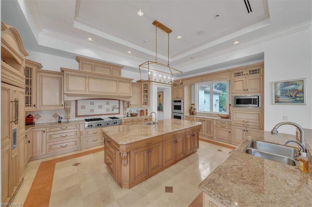 2116 Canna WAY