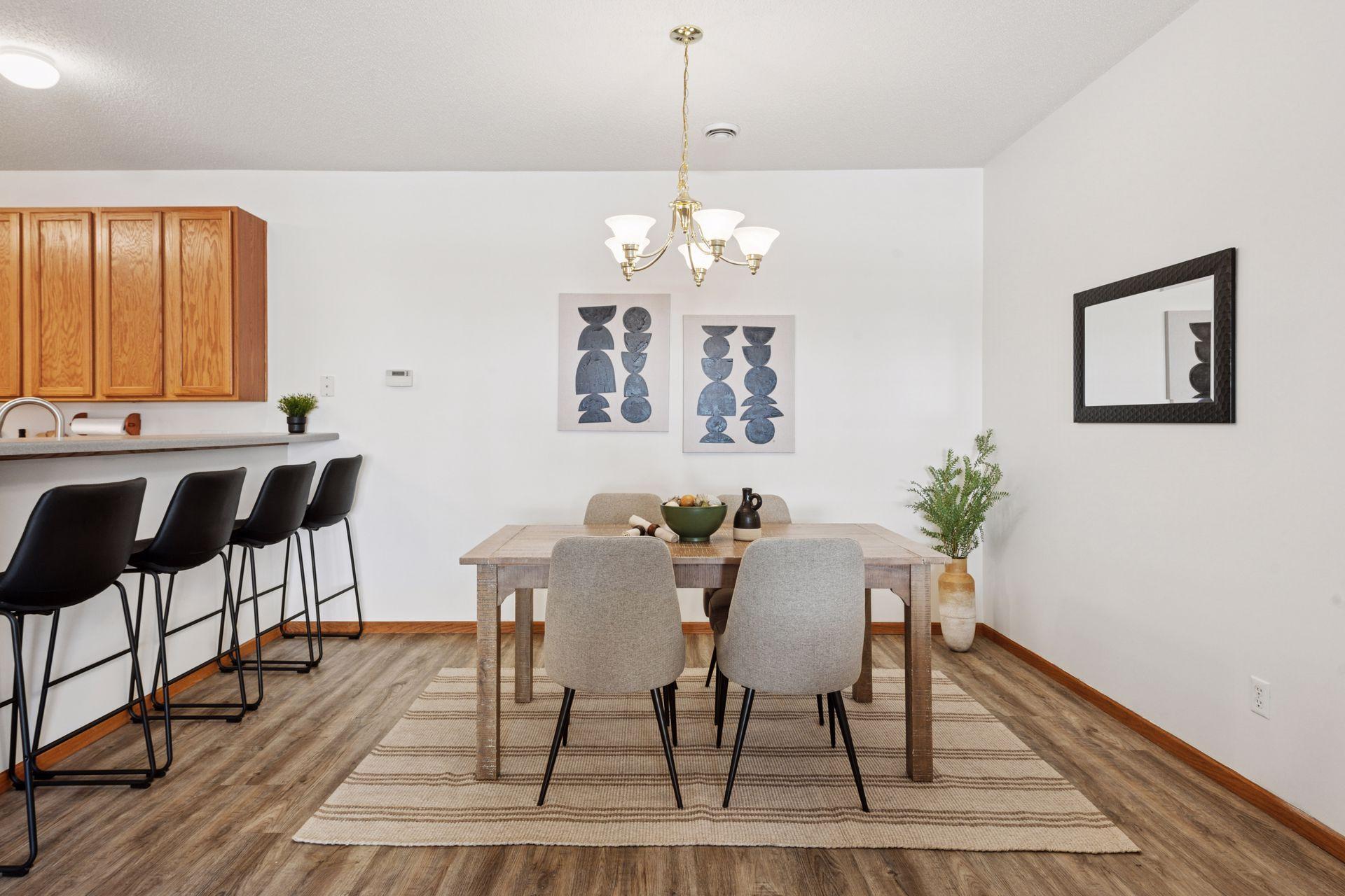485 Tamarack Trail