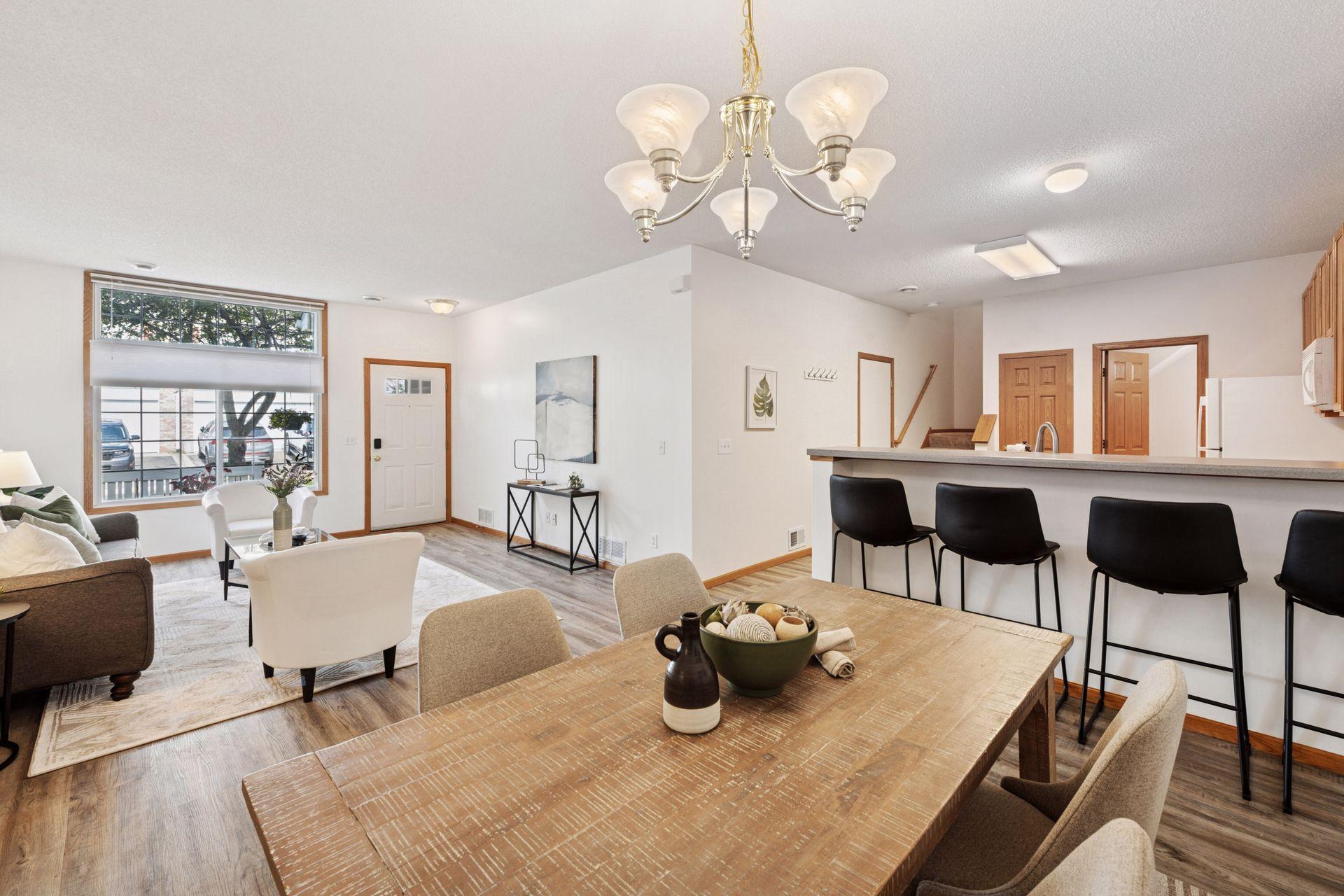 485 Tamarack Trail
