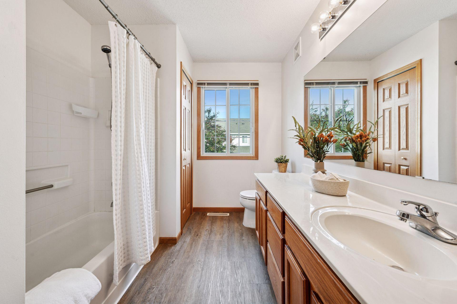 485 Tamarack Trail