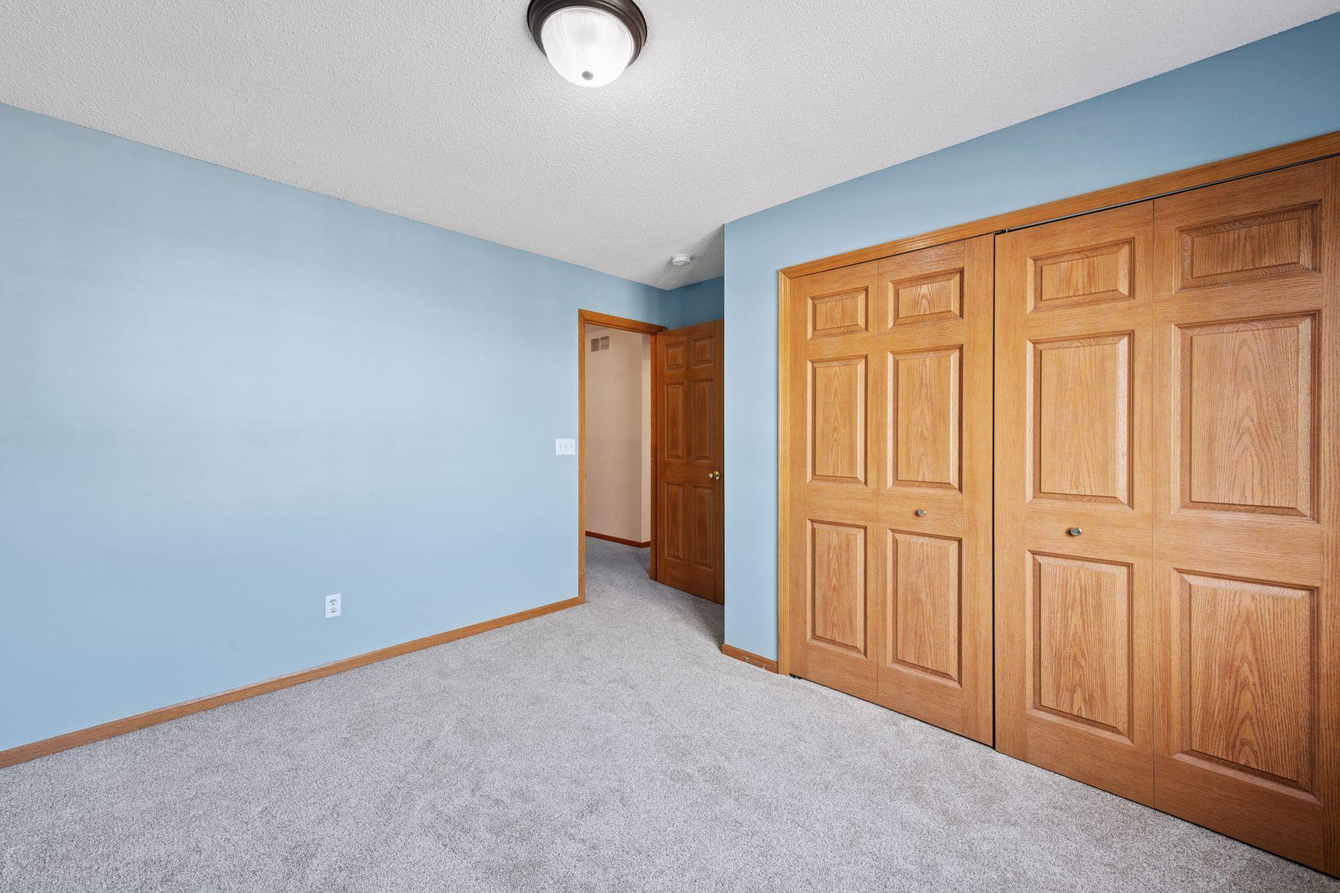 485 Tamarack Trail