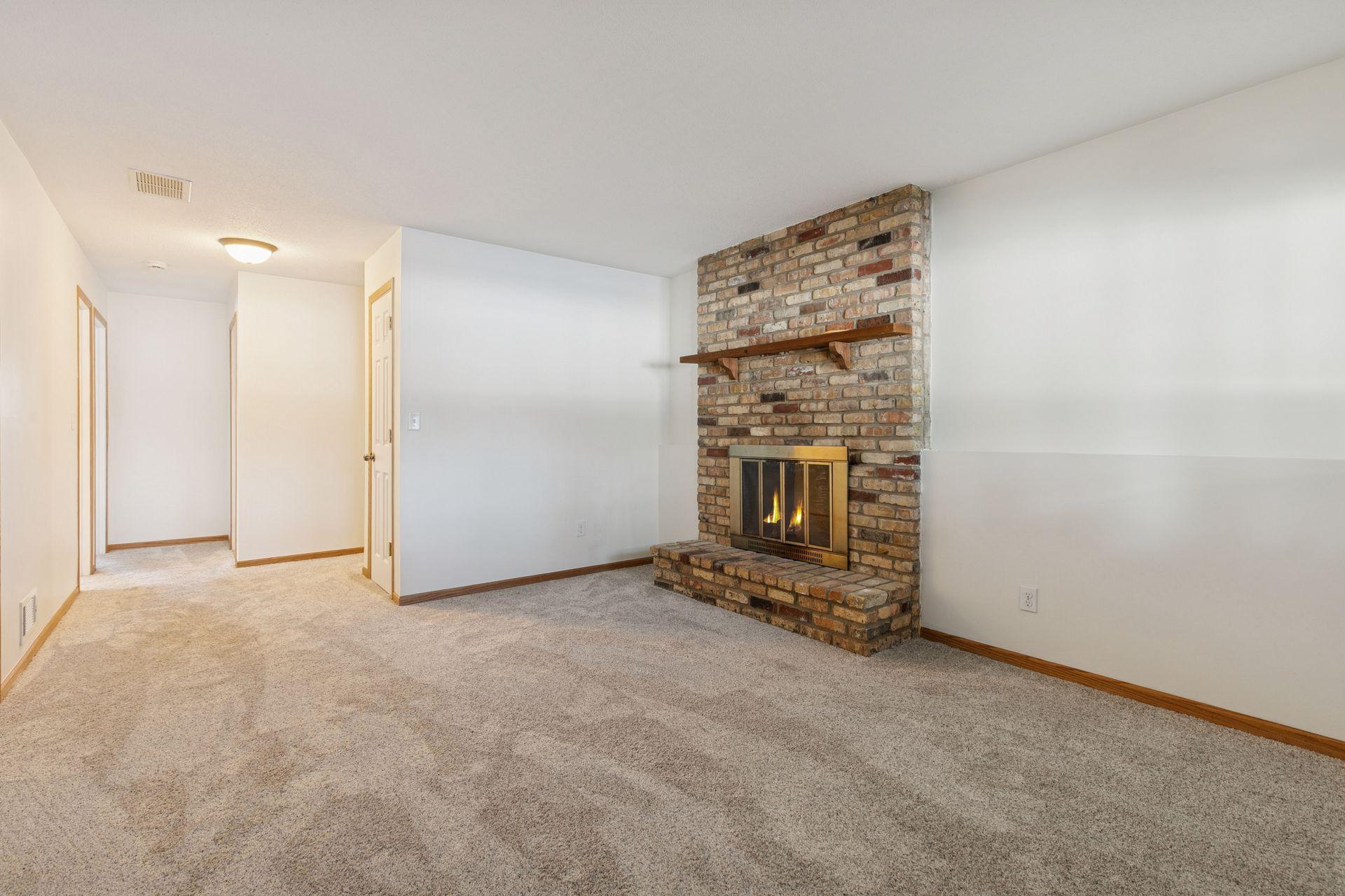 4558 141st Street W