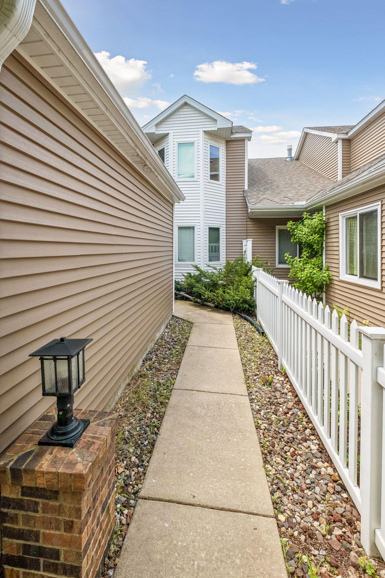 15003 Windemere Lane