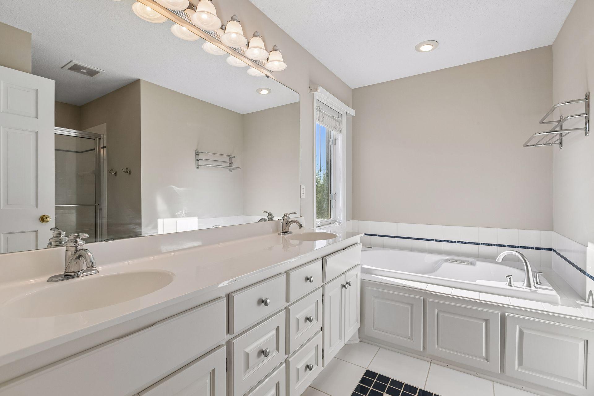 2717 87th Trail N