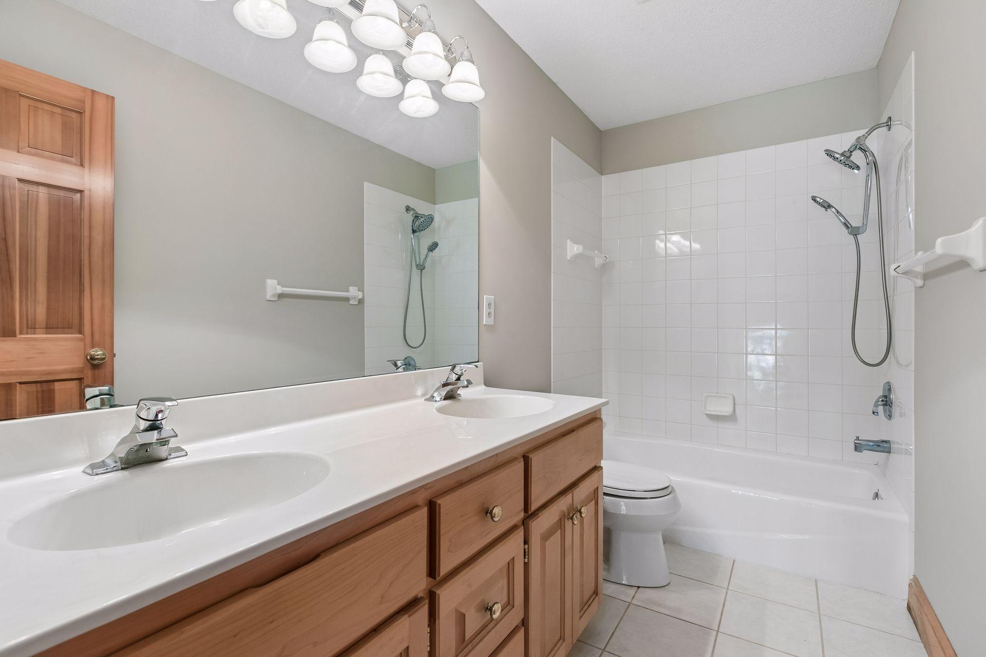 2717 87th Trail N