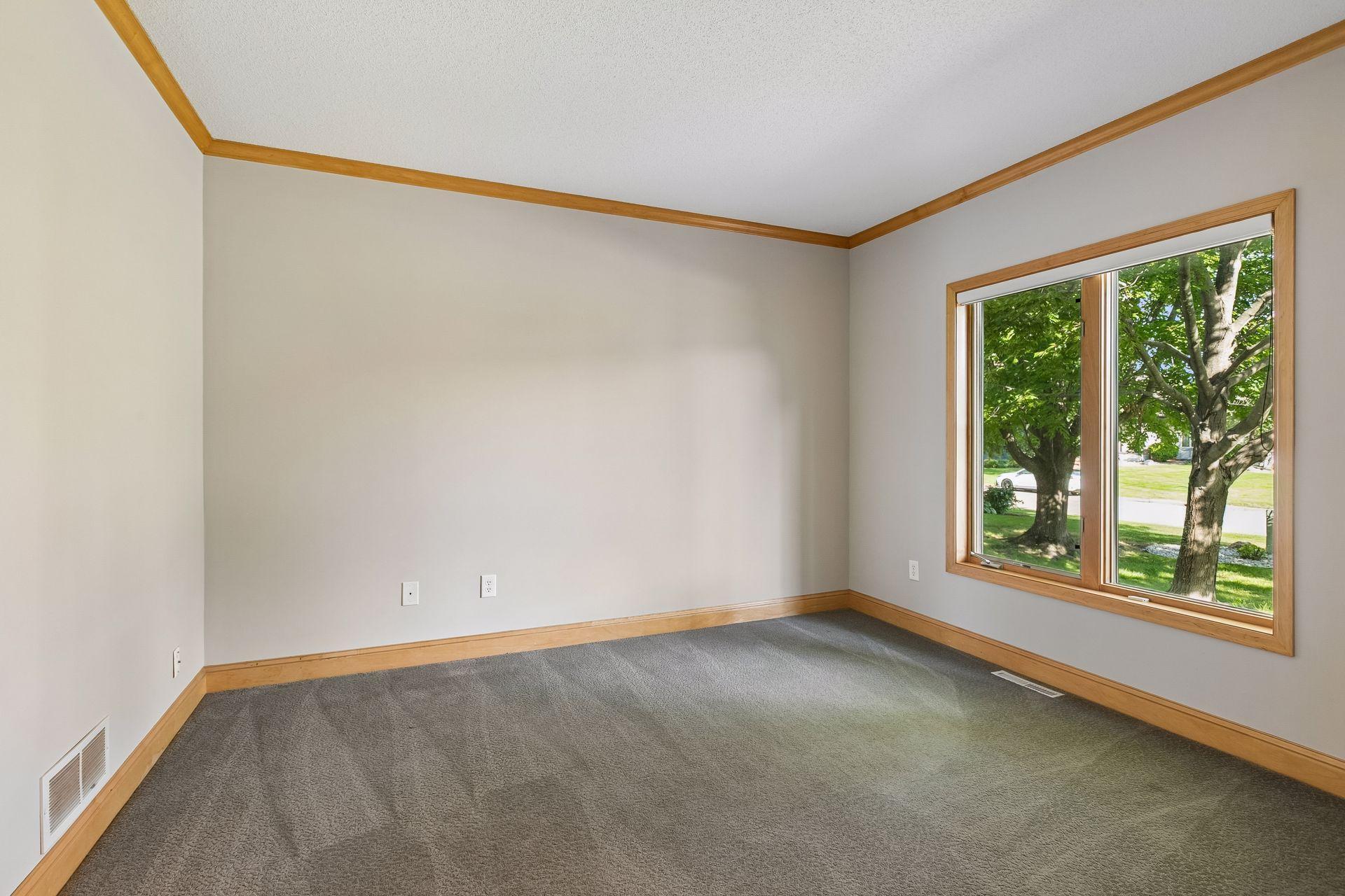 2717 87th Trail N