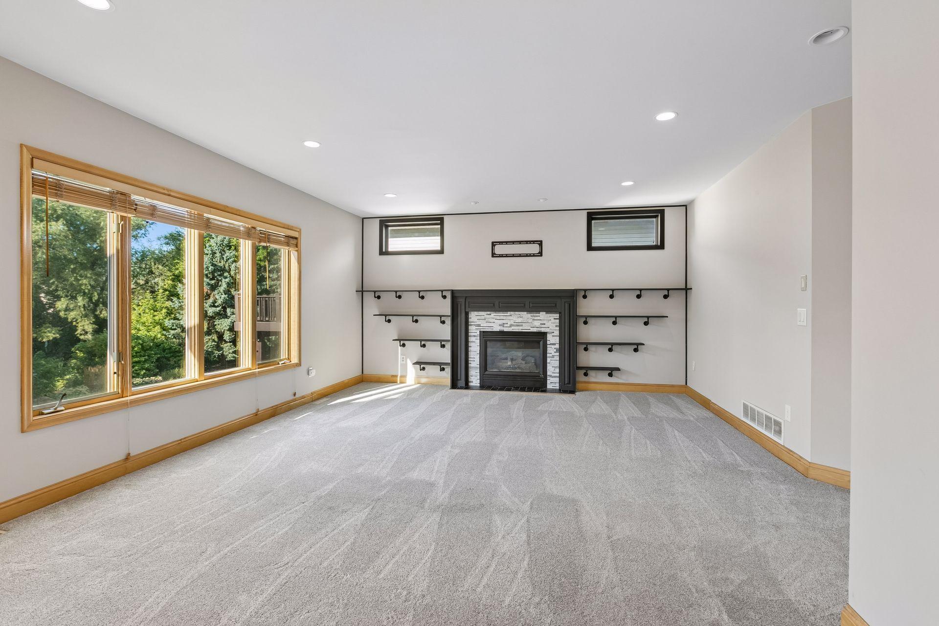 2717 87th Trail N