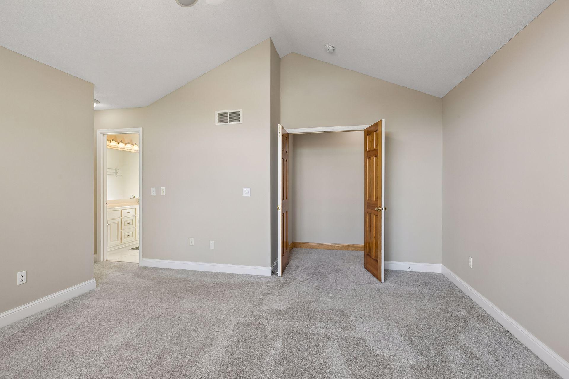 2717 87th Trail N