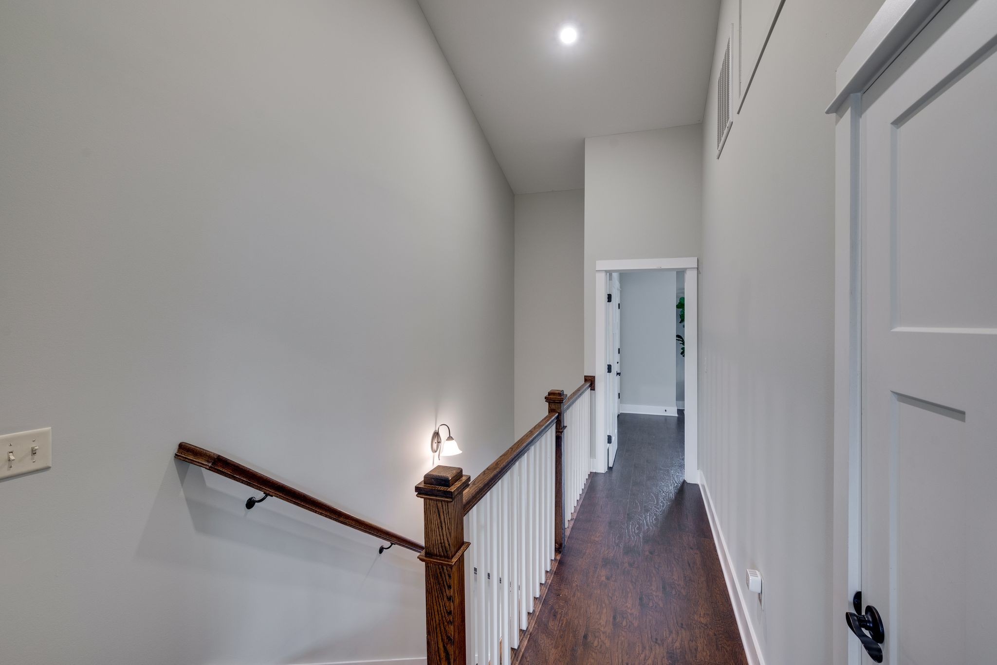 1106 Stratford Ave Unit: 3