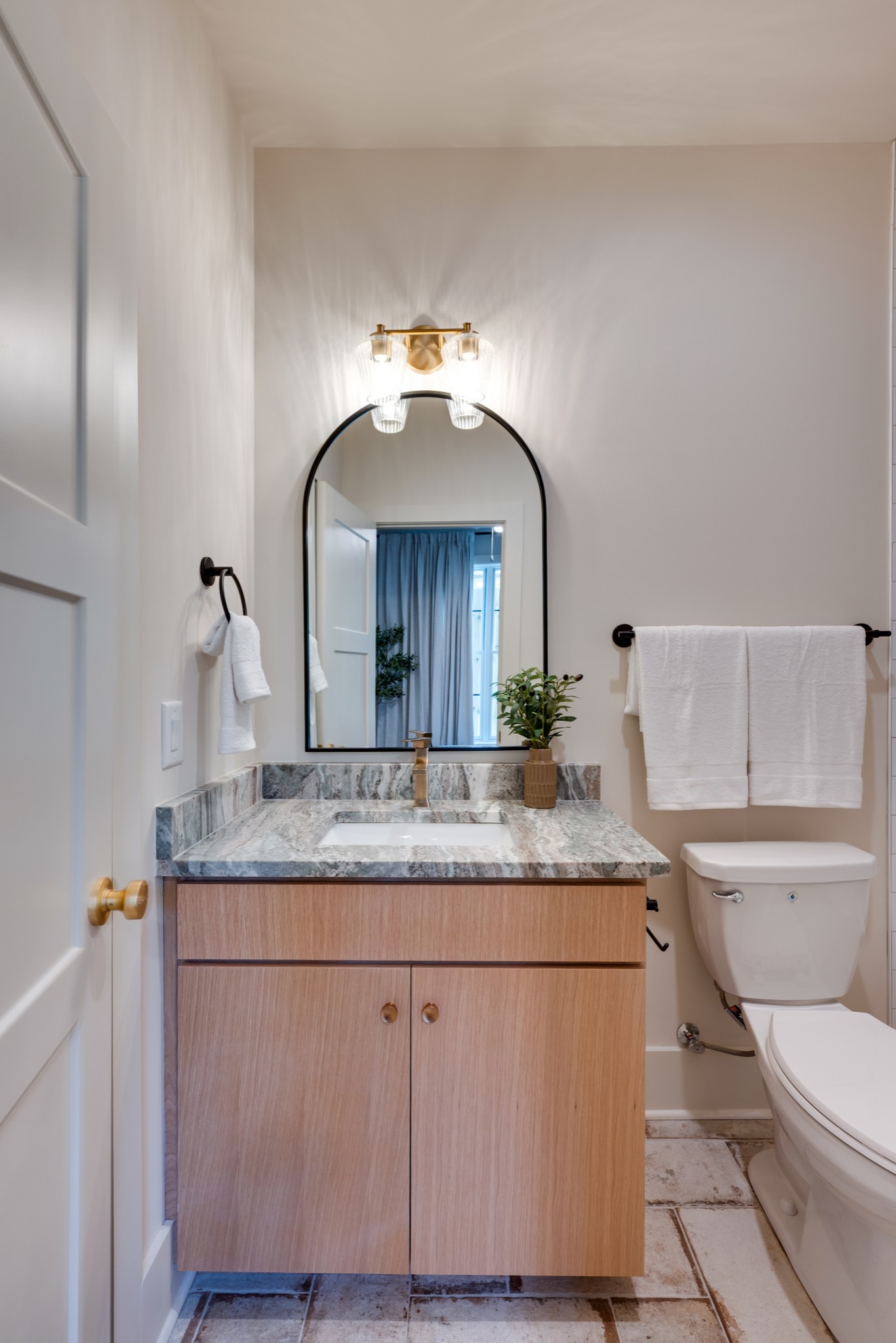 1701 Portland Ave Unit: B