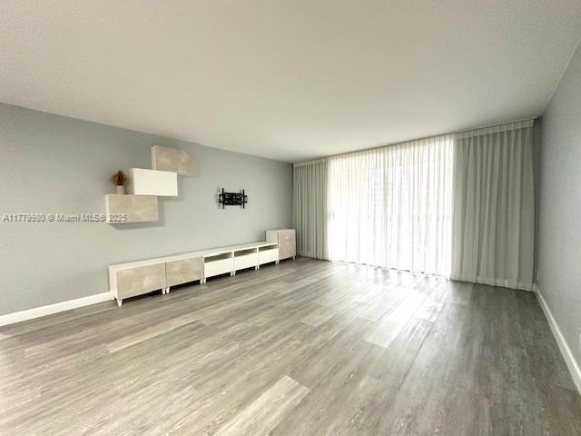 301 NE 14th Ave # 401