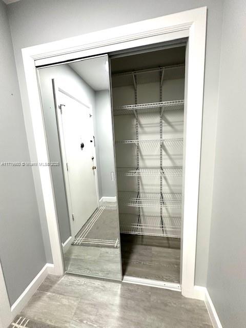 301 NE 14th Ave # 401