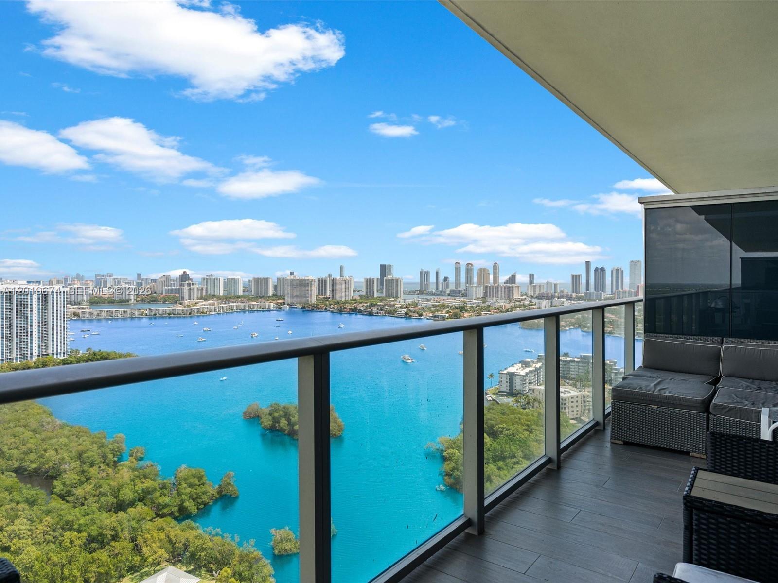 16385 Biscayne Blvd # 3103