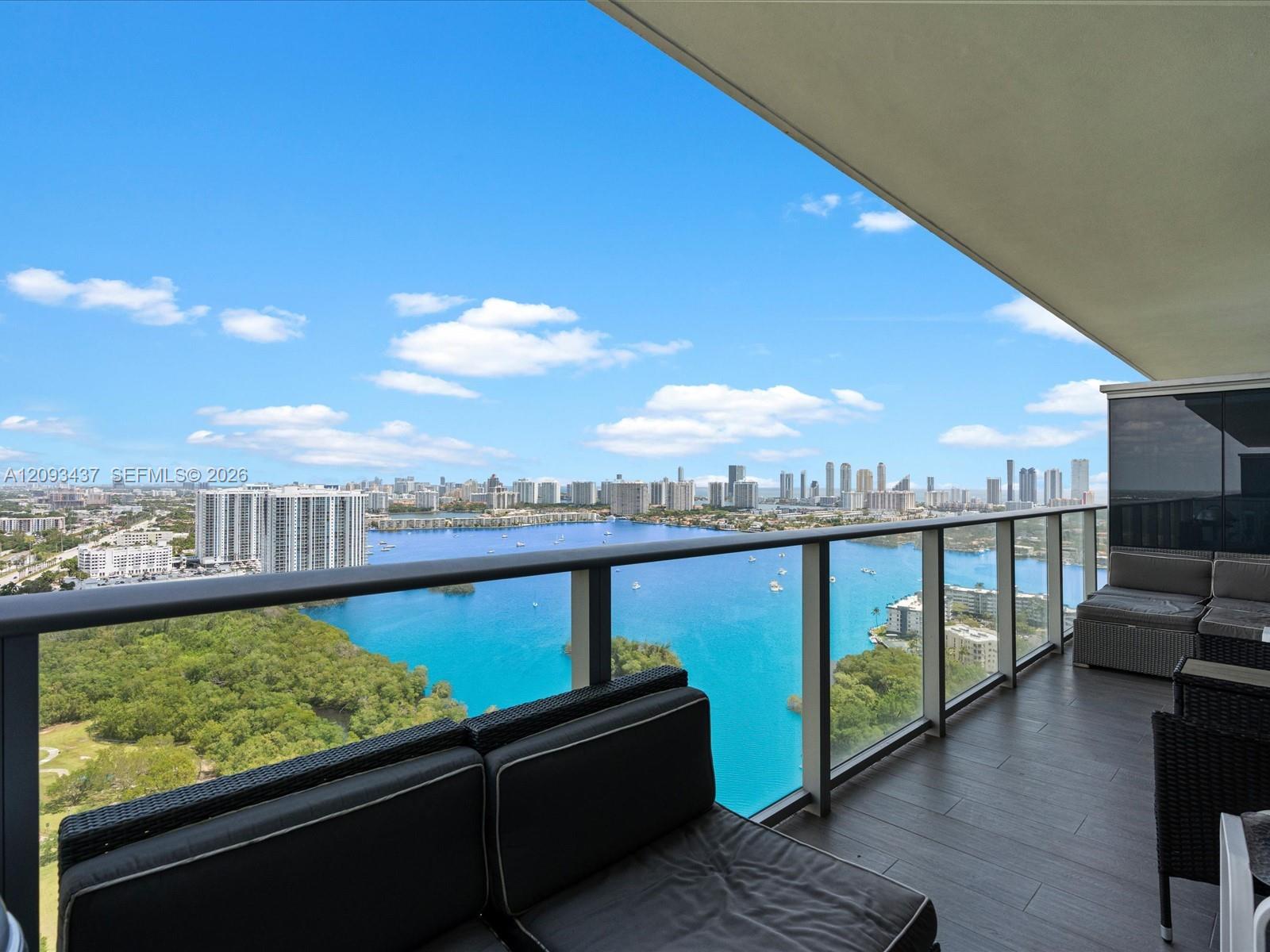16385 Biscayne Blvd # 3103