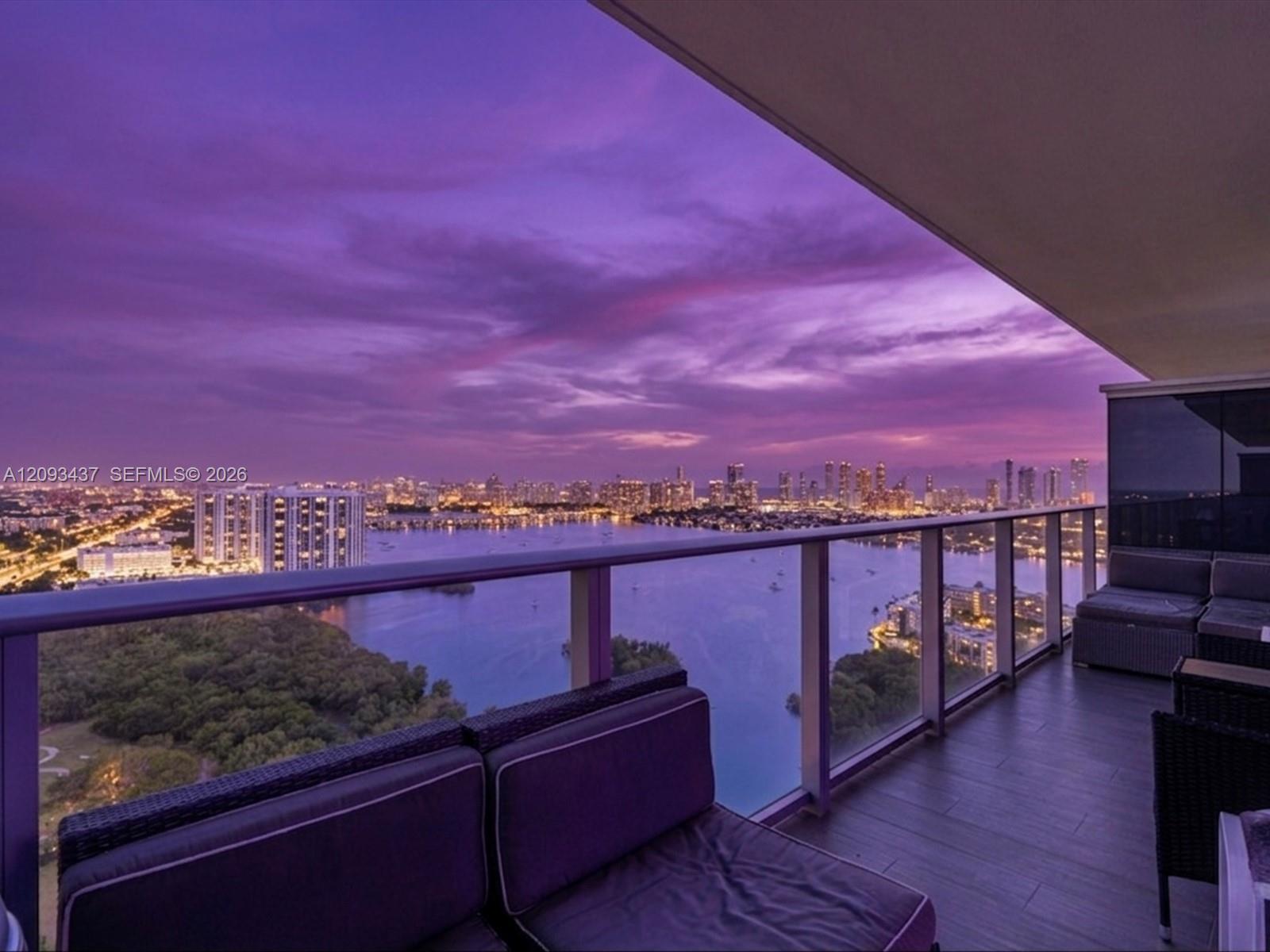 16385 Biscayne Blvd # 3103