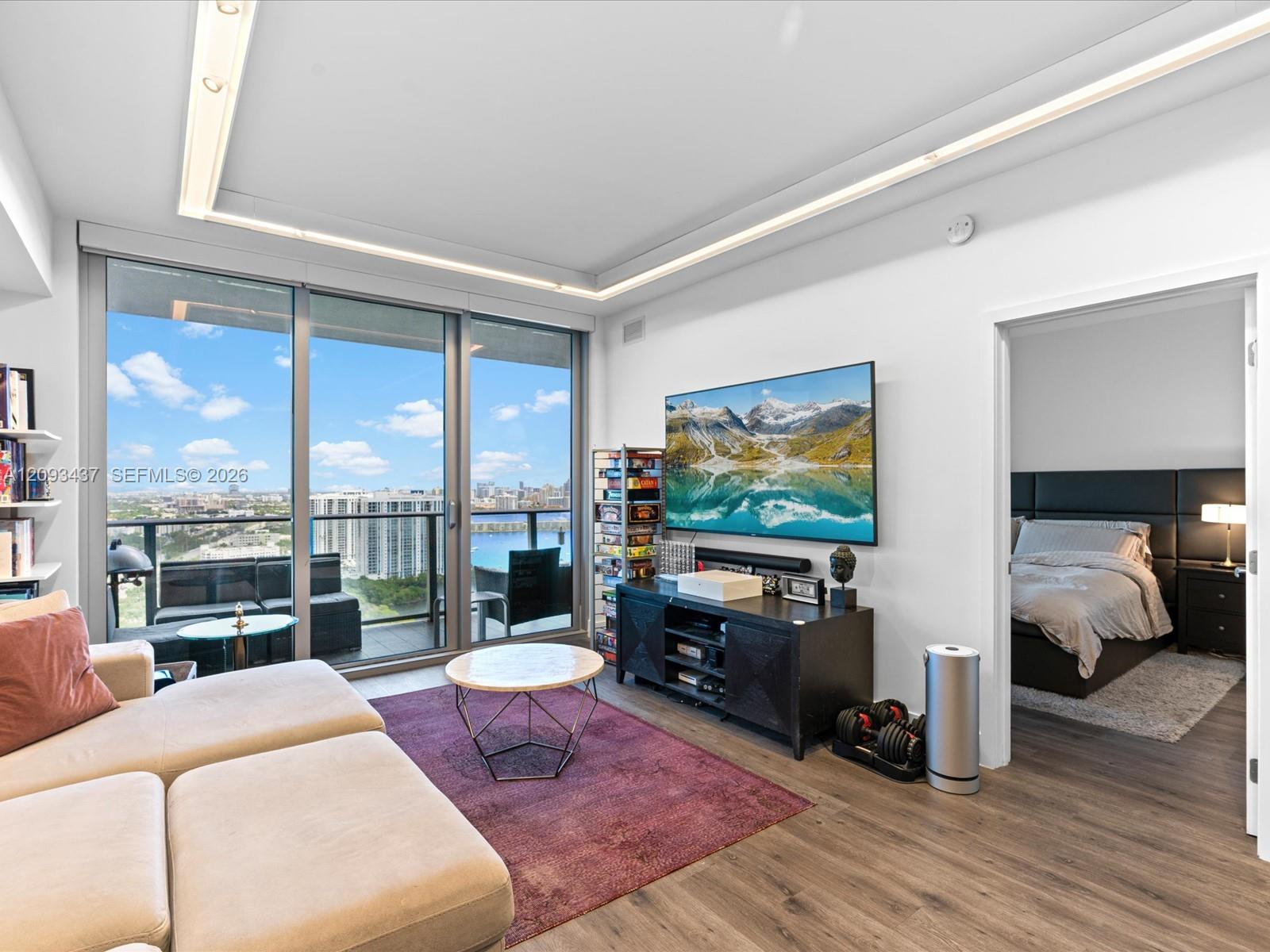 16385 Biscayne Blvd # 3103