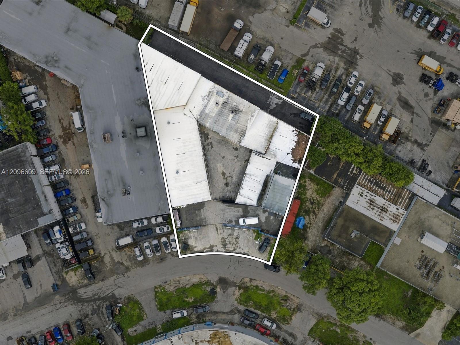 17200 NW 2nd Ct