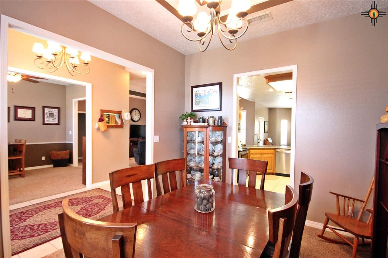 3808 Springwood