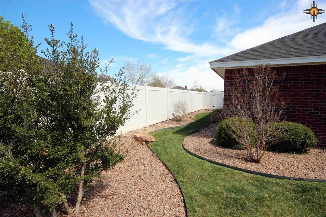 3808 Springwood