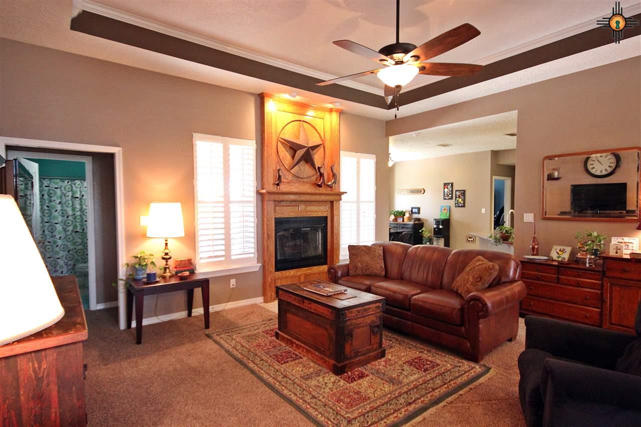 3808 Springwood