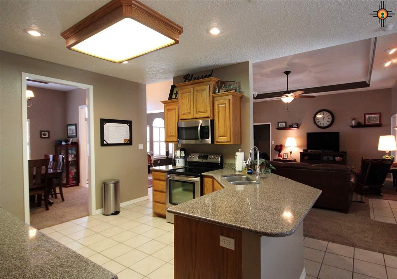 3808 Springwood