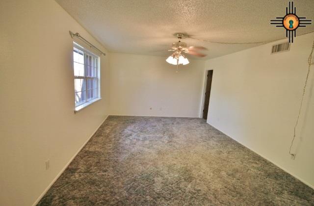 1405 Colonial Parkway