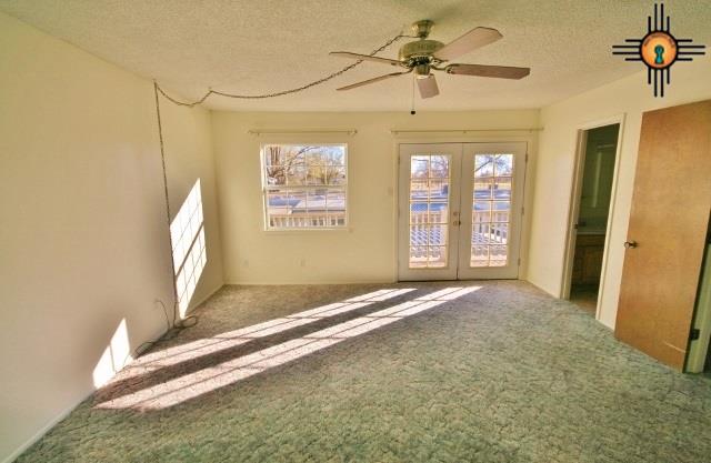 1405 Colonial Parkway