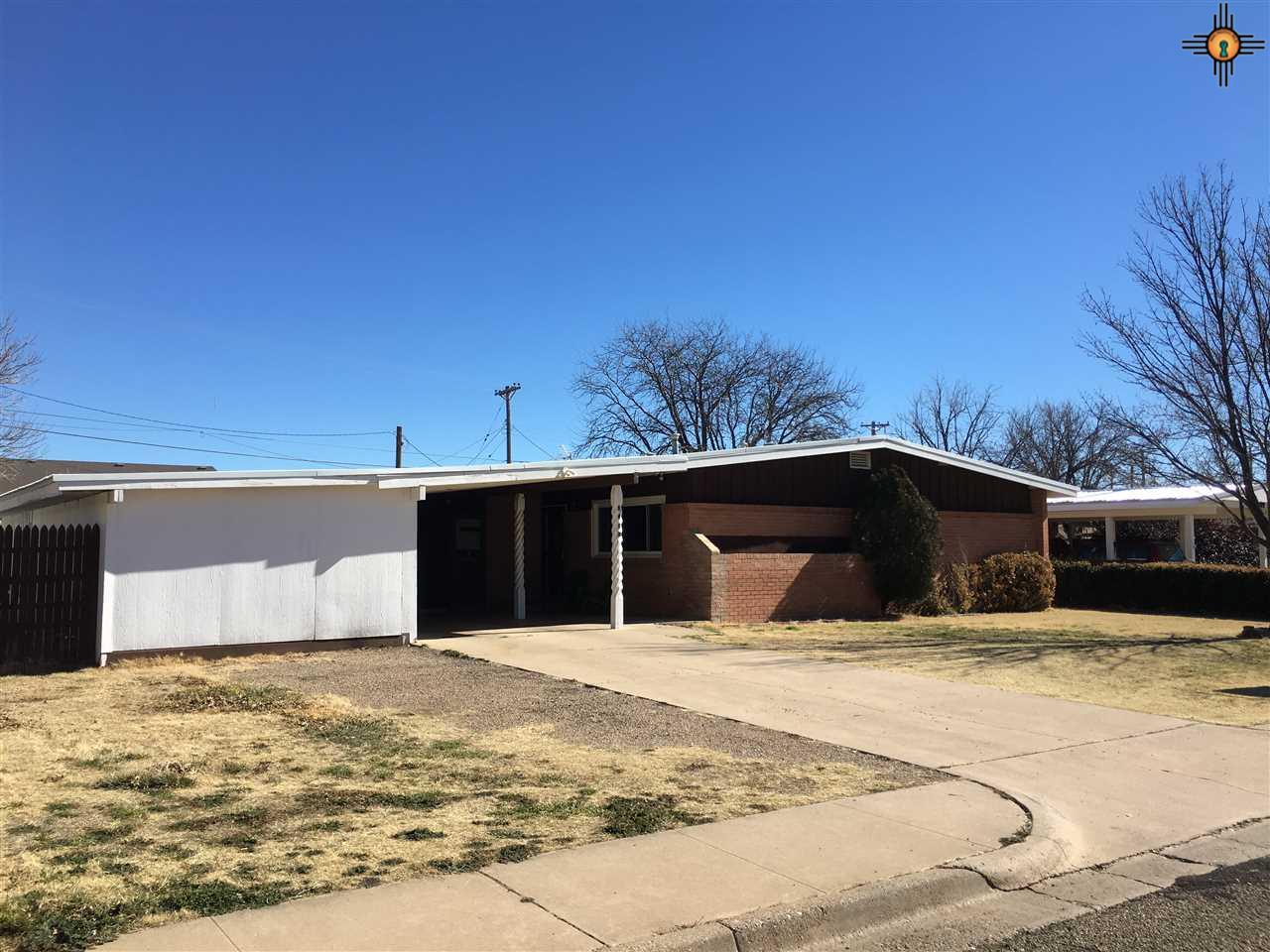 1413 N Reid