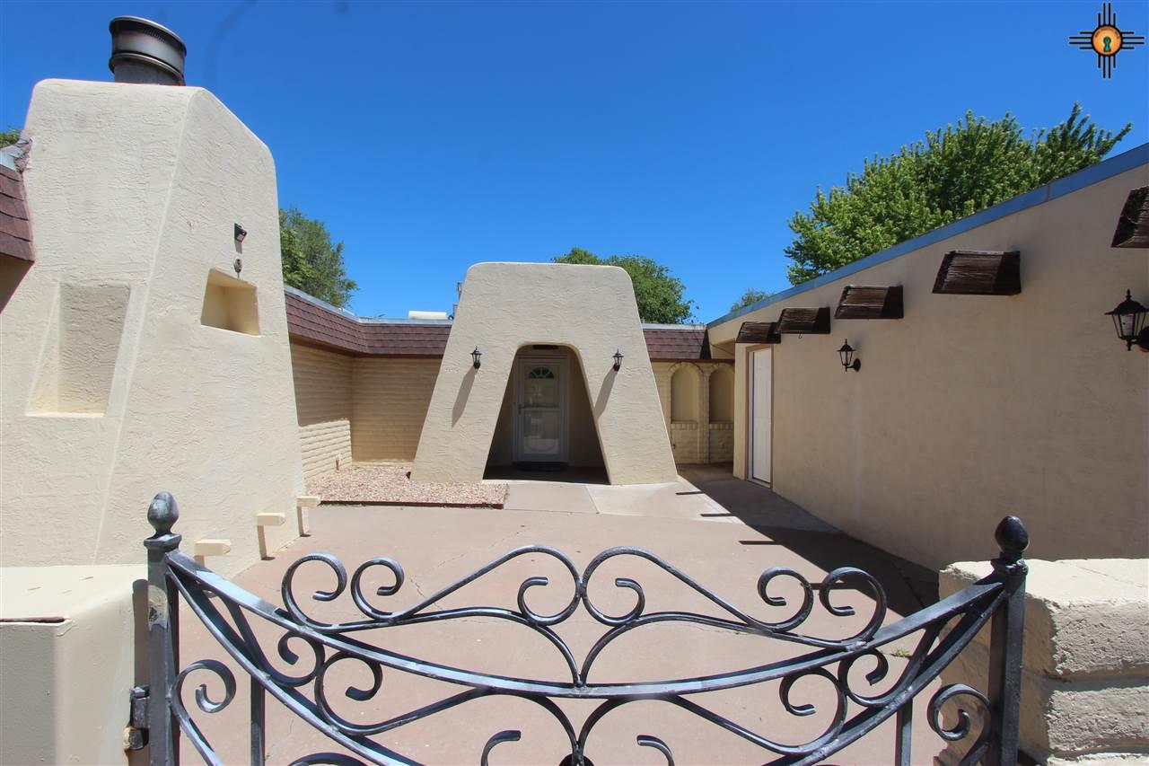 1504 Fairway Terrace