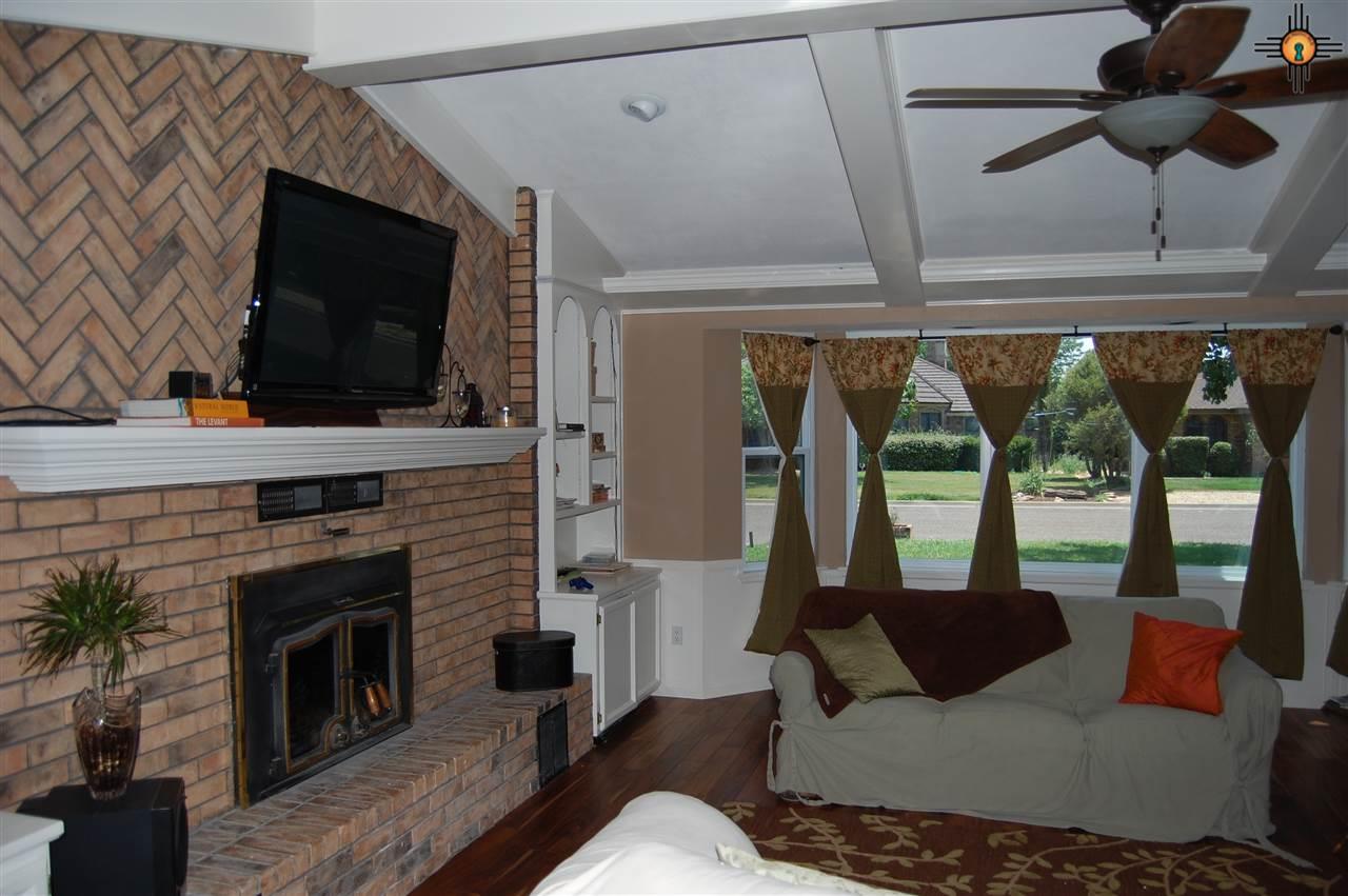 804 Rosewood Dr