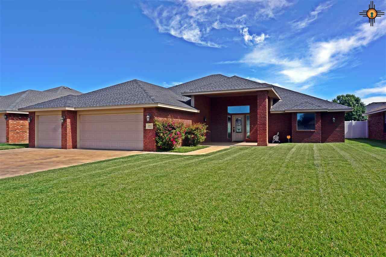 2412 Northglen