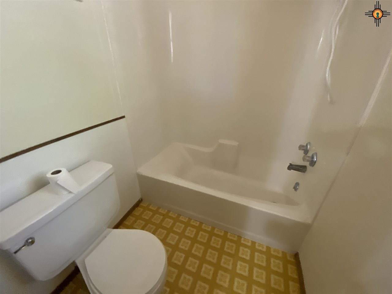 2108 Glenarm