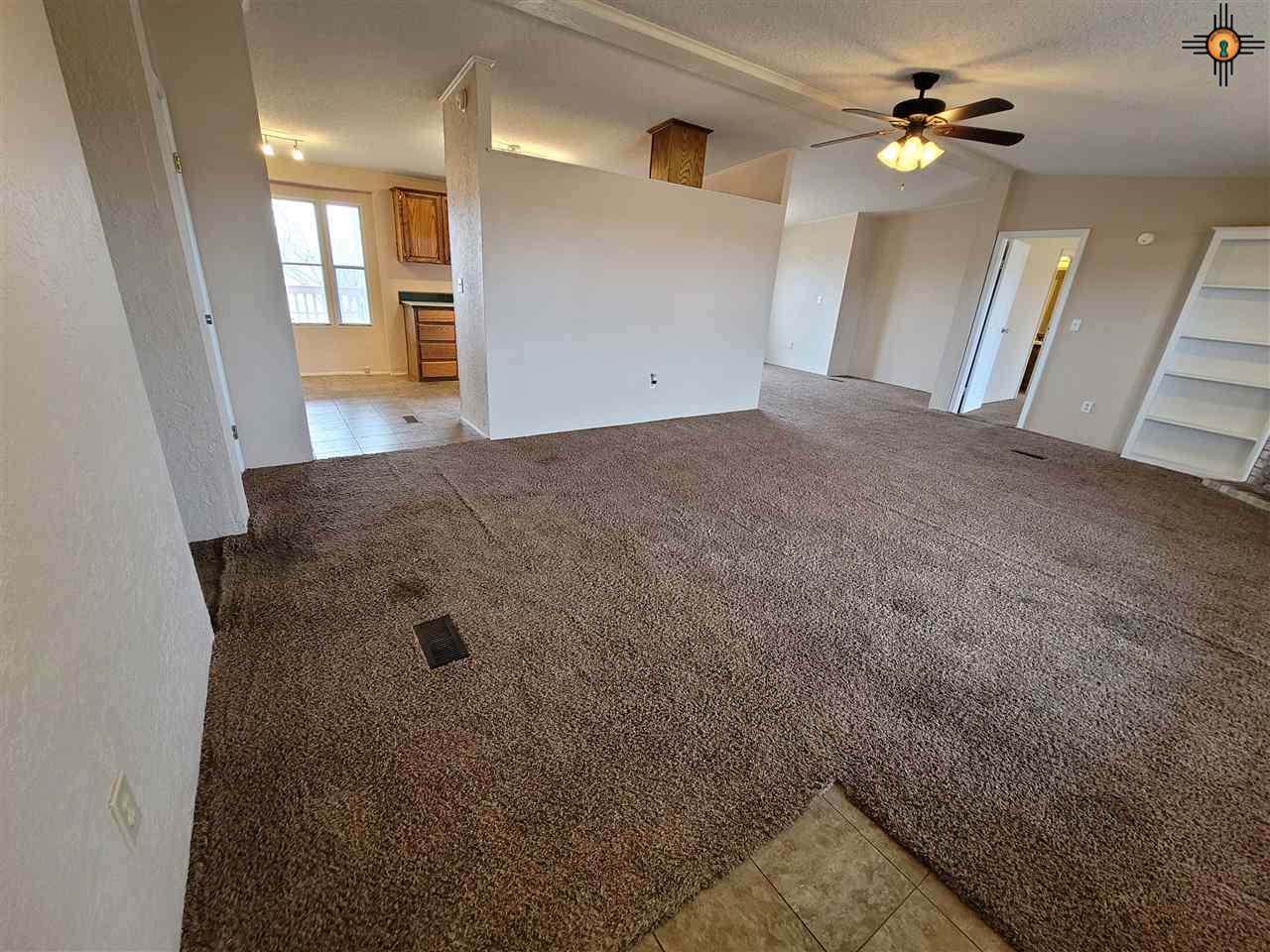 1483 S Roosevelt Road 6