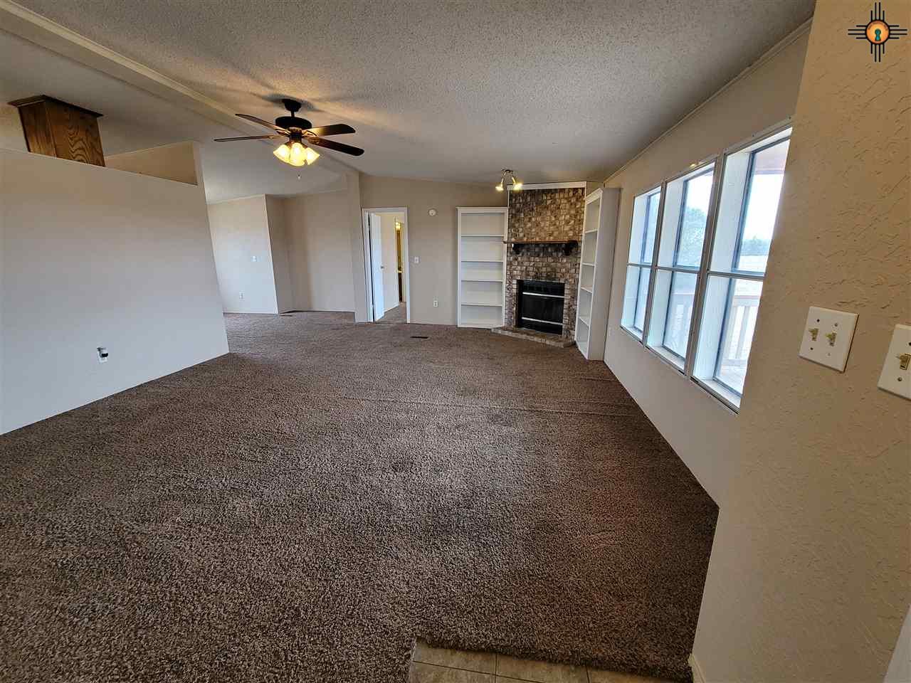 1483 S Roosevelt Road 6