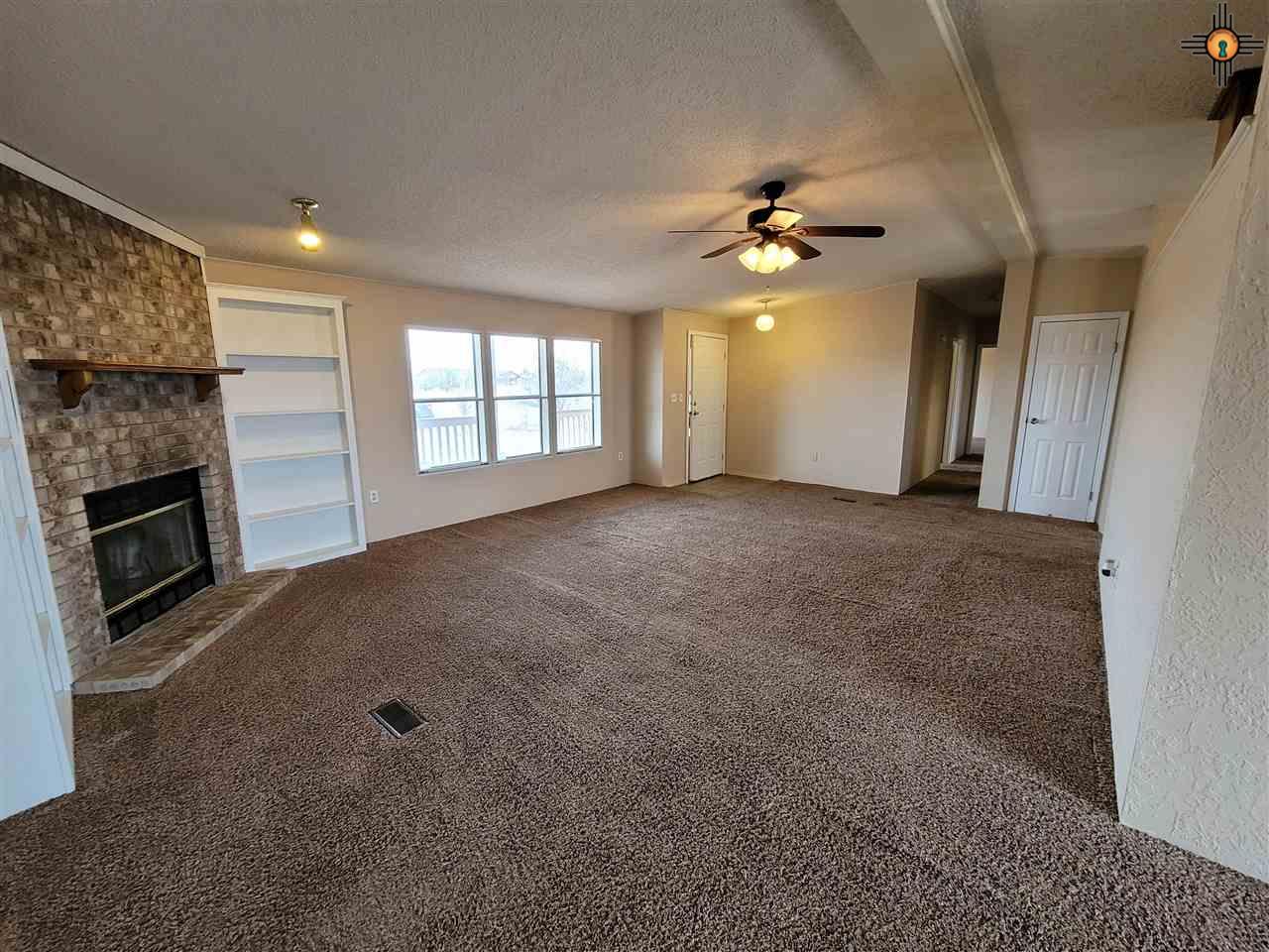 1483 S Roosevelt Road 6