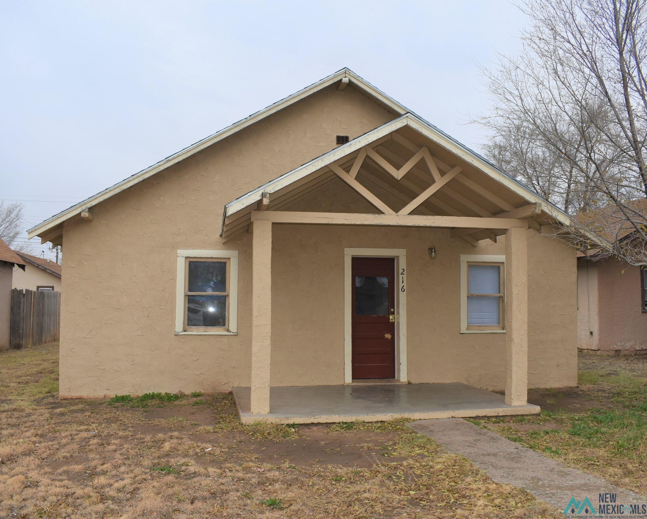 216 S Ave G Avenue