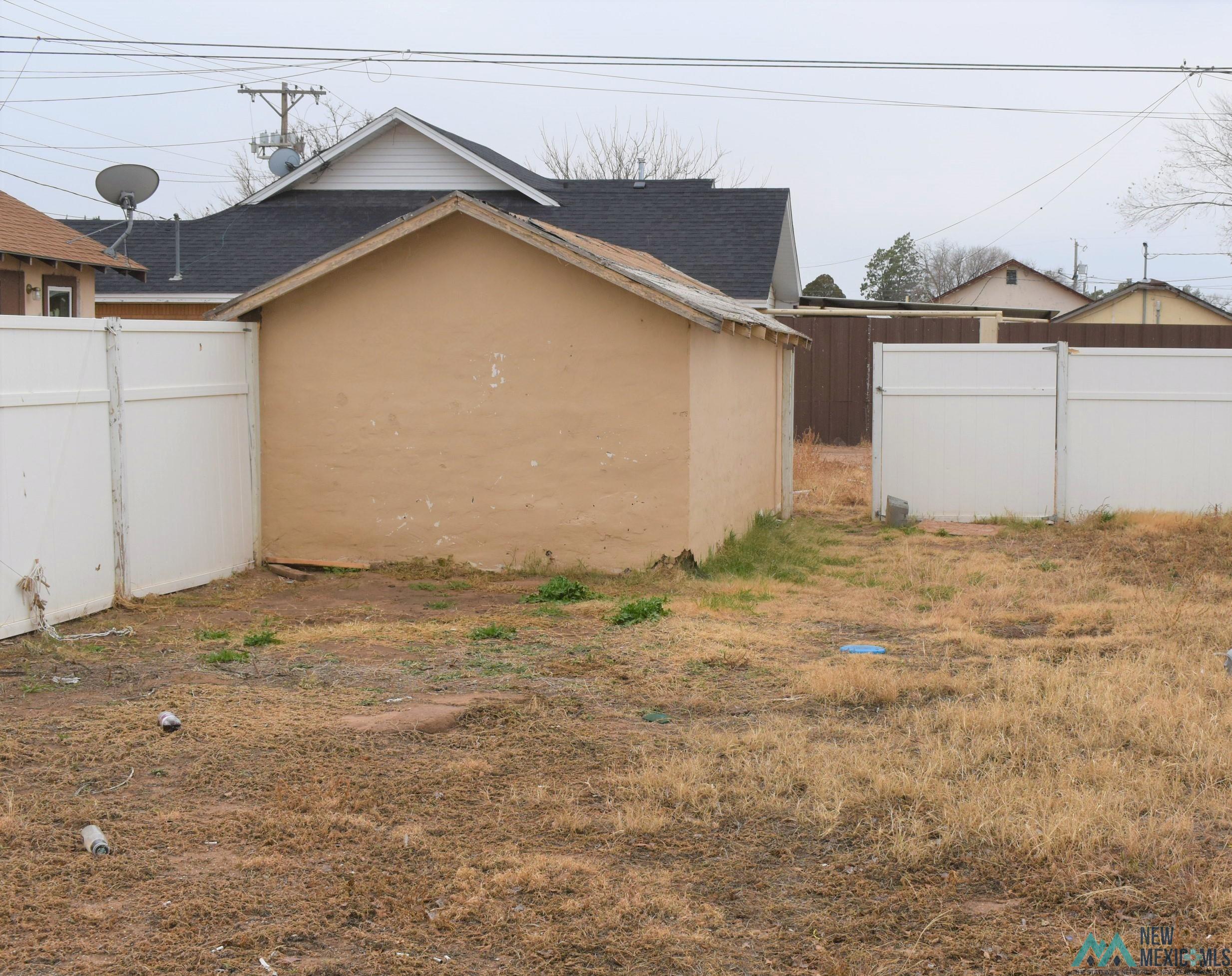 216 S Ave G Avenue