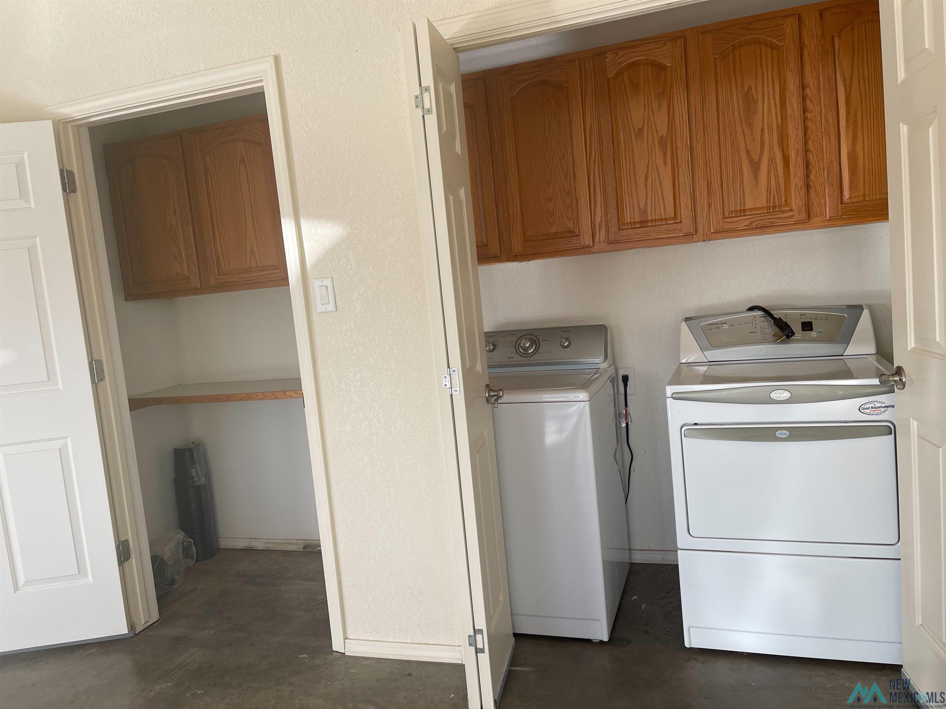 1311 Oakwood Circle