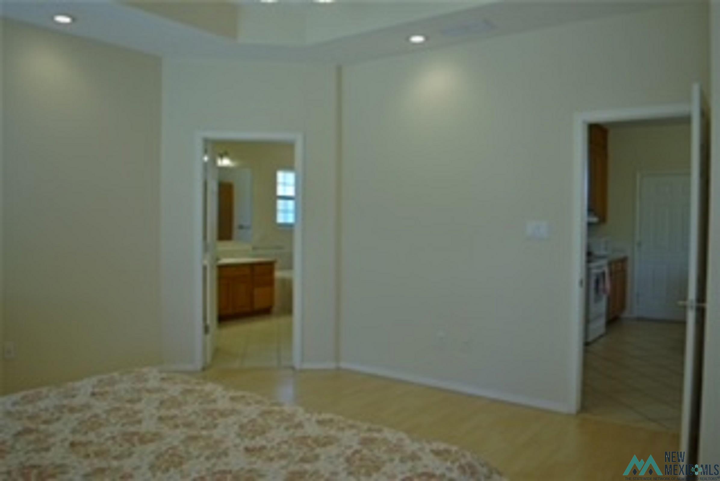1311 Oakwood Circle