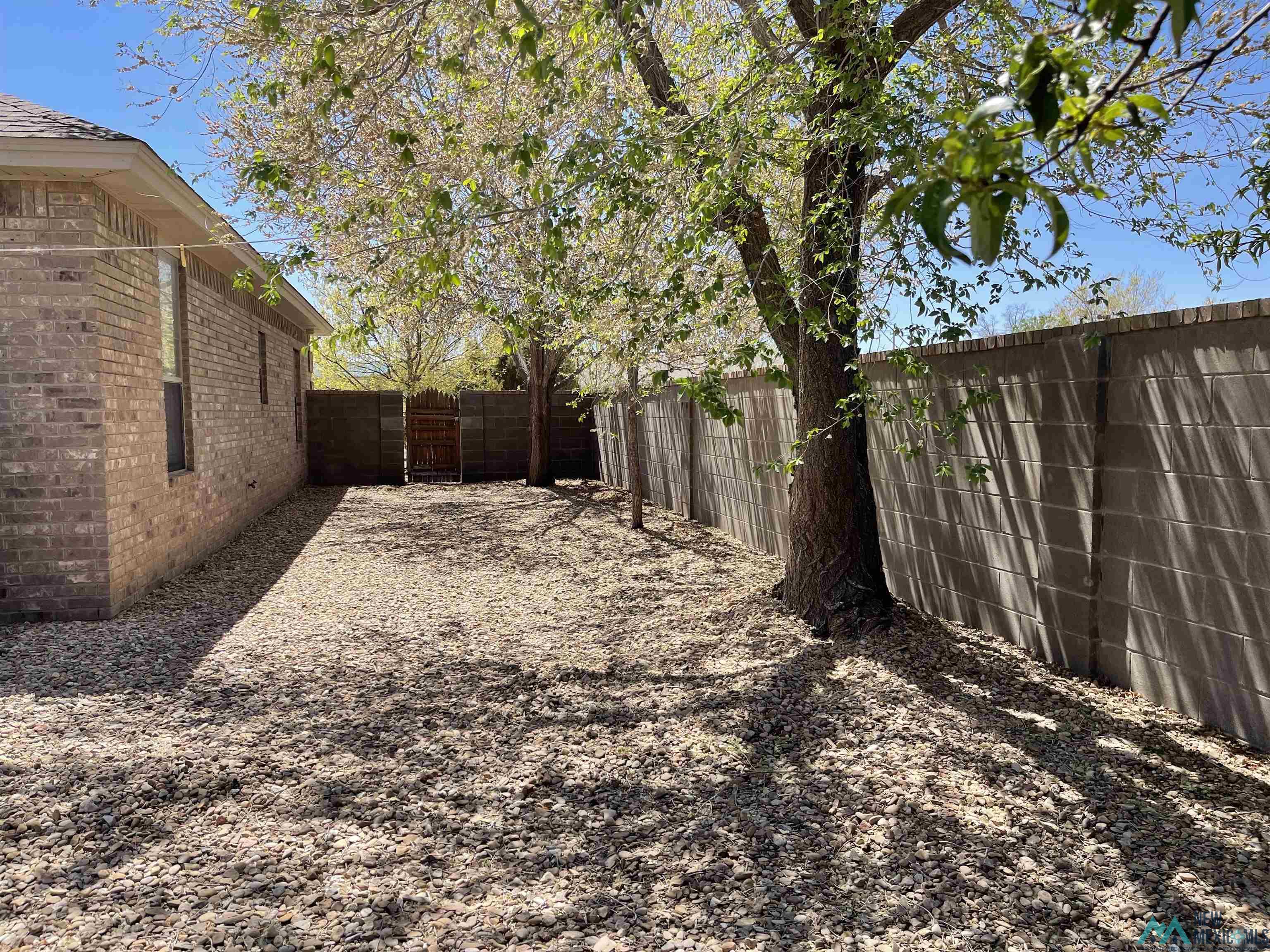 1311 Oakwood Circle