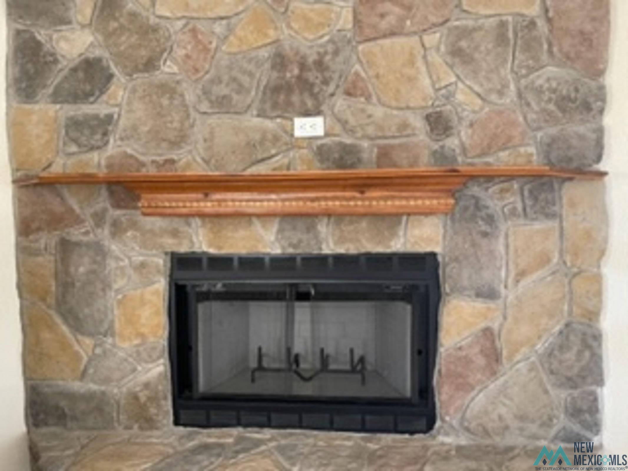 1311 Oakwood Circle
