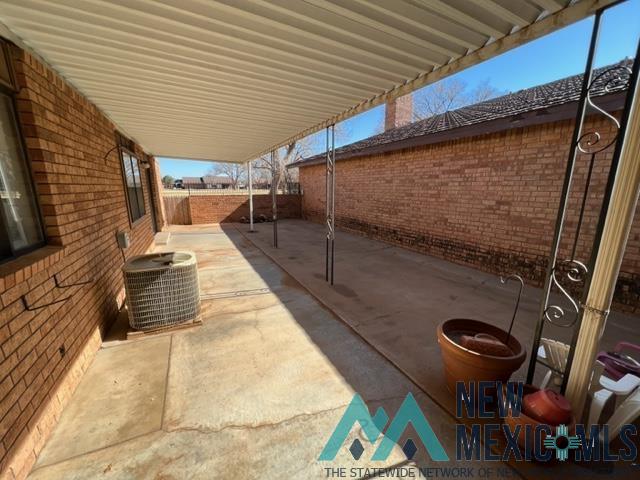 220 Lakeview Terrace