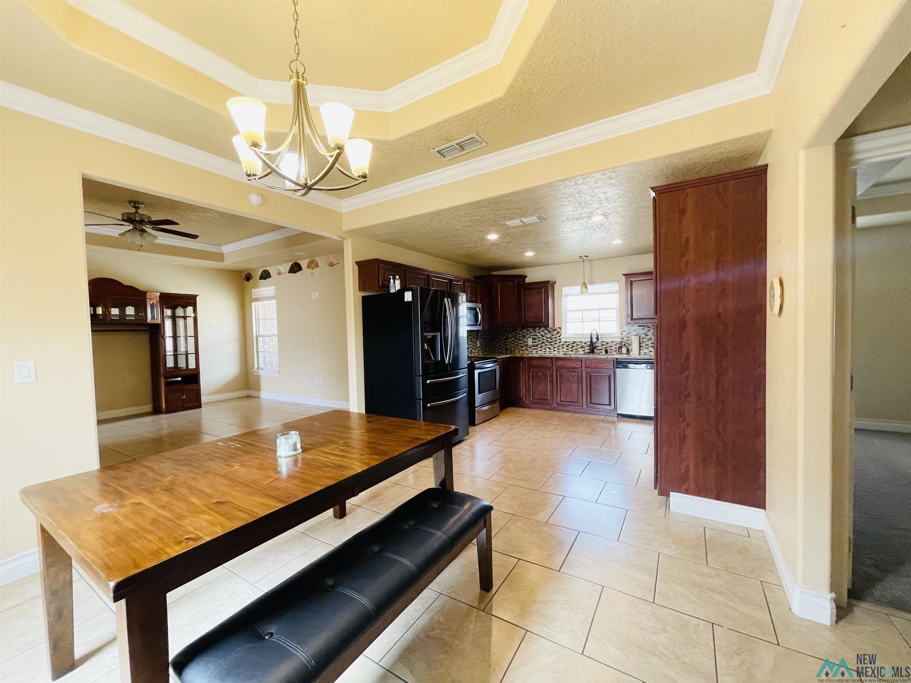 120 Mariposa Drive