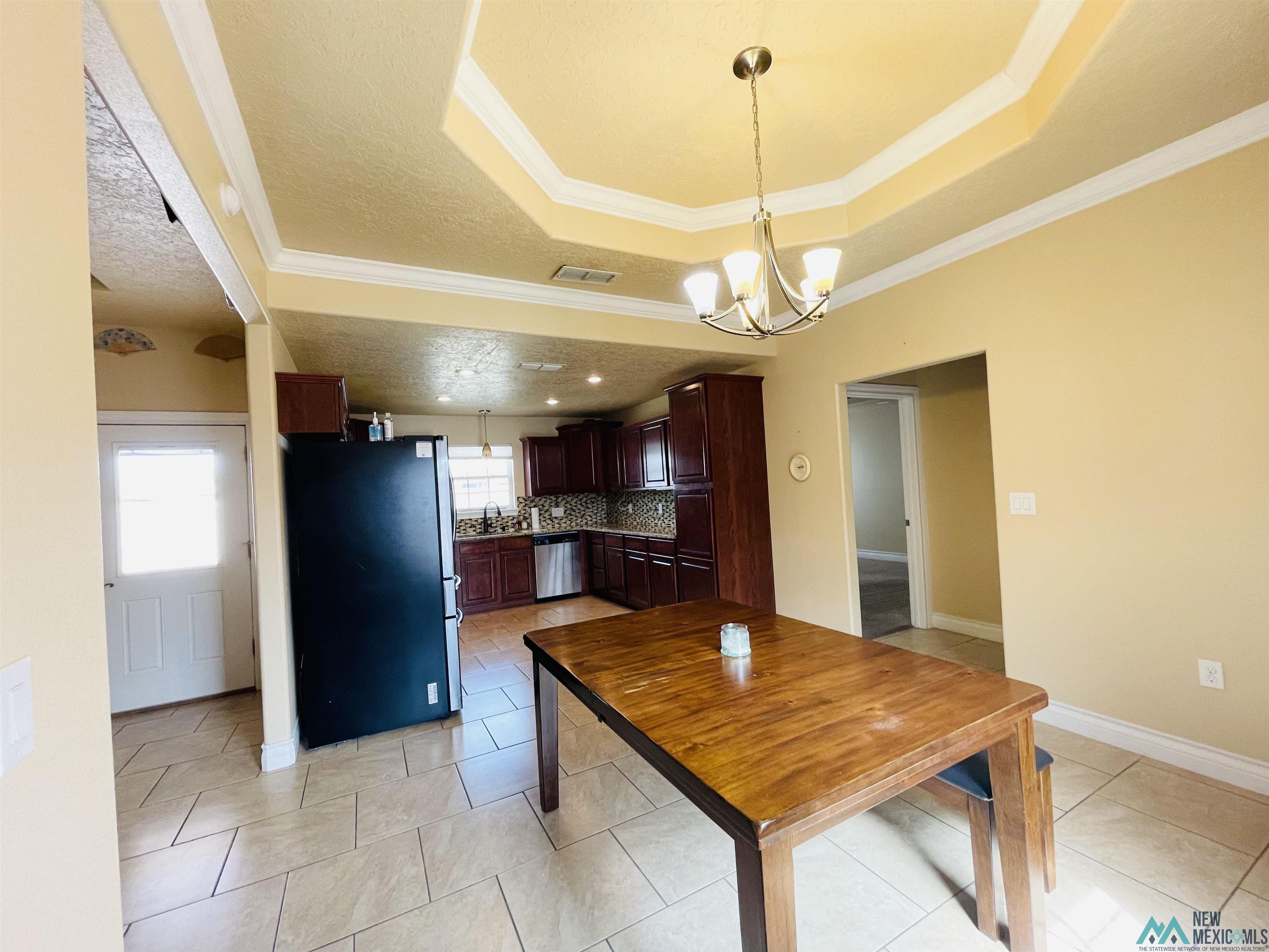 120 Mariposa Drive